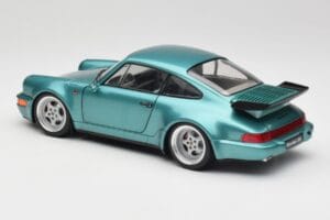 Porsche 911 964 Turbo Wimbledon Green Metallic Solido 1:18 S1803407 Métal — image 7 sur 8