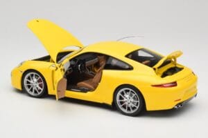 Porsche 911 991 Carrera S Racing Yellow Minichamps 1:18 100061021 Métal — image 5 sur 8