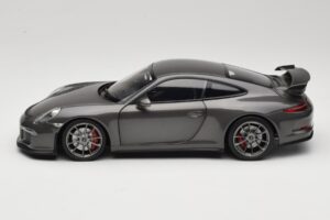 Porsche 911 991 GT3 Grey Metallic Minichamps 1:18 110062720 Métal — image 4 sur 8
