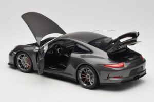 Porsche 911 991 GT3 Grey Metallic Minichamps 1:18 110062720 Métal — image 5 sur 8