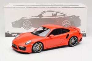 Porsche 911 991 Turbo S Lava Orange Minichamps 1:18 110067120 Métal — image 8 sur 8