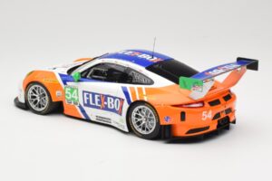 Porsche 911 991.1 GT3 R Core Autosport #54 J. Bennett / C. Braun / P. Long / N. Jonsson 24 Hours of Daytona 2017 Minichamps 1 — image 5 sur 6
