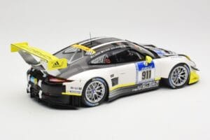 Porsche 911 991.1 GT3 R #911 Manthey Racing N. Tandy / E. Bamber 24h Nurburgring 2016 Minichamps 1:18 155166911 Métal — image 2 sur 6