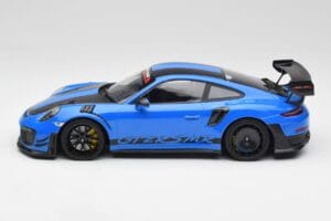 Porsche 911 991.2 GT2 RS MR Racing Bleu Minichamps 1:18 MR-911-GT2RS-1806 Métal — image 3 sur 6