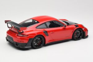 Porsche 911 GT2 RS 991.2 Rouge Jantes Noires Minichamps 1:18 155068307 Métal — image 2 sur 6