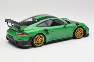 Porsche 911 991.2 GT2 RS Weissach Package British Racing Vert & Roues Dorées Minichamps 1:18 153068318 Métal — image 2 sur 6