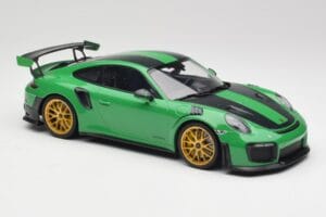 Porsche 911 991.2 GT2 RS Weissach Package British Racing Vert & Roues Dorées Minichamps 1:18 153068318 Métal — image 4 sur 6