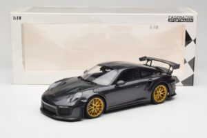 Porsche 911 991.2 GT2 RS Weissach Package Purple Metallic Avec Jantes Magnésium Dorées Minichamps 1:18 153068322 Métal — image 6 sur 6