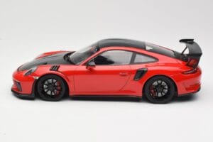 Porsche 911 991.2 GT3 RS Weissach Package Rouge avec Jantes Noires Minichamps 1:18 155068230 Métal — image 3 sur 6