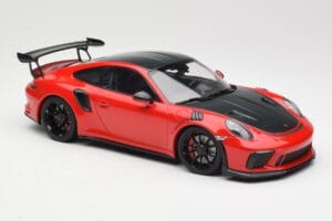Porsche 911 991.2 GT3 RS Weissach Package Rouge avec Jantes Noires Minichamps 1:18 155068230 Métal — image 4 sur 6