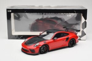 Porsche 911 991.2 GT3 RS Weissach Package Rouge avec Jantes Noires Minichamps 1:18 155068230 Métal — image 6 sur 6