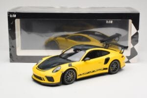 Porsche 911 991.2 GT3 RS Jaune Weissach Package Platinum Wheels Minichamps 1:18 155068221 Métal — image 6 sur 6