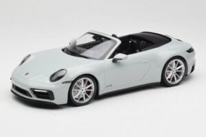 Porsche 911 992 Carrera 4 GTS Cabriolet Gris Minichamps 1:18 155063034 Métal