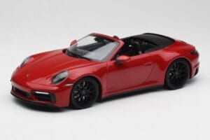 Porsche 911 992 Carrera 4 GTS Cabriolet Rouge Minichamps 1:18 155063032 Métal