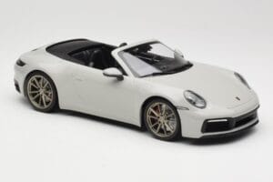 Porsche 911 992 Carrera 4S Cabriolet Gris Minichamps 1:18 155067335 Métal — image 4 sur 6