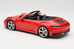 Porsche 911 992 Carrera 4S Cabriolet Rouge Minichamps 1:18 155067331 Métal — image 5 sur 6