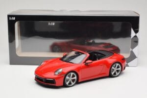 Porsche 911 992 Carrera 4S Cabriolet Rouge Minichamps 1:18 155067331 Métal — image 6 sur 6