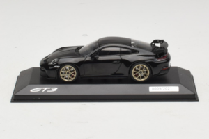 Porsche 911 992 GT3 Noir Avec Jantes Dorées Minichamps 1:43 WAP0201520M007 Métal