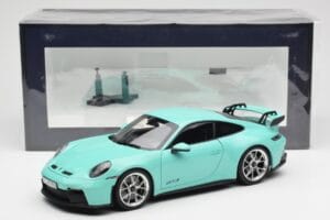Porsche 911 992 GT3 Mint Vert Norev 1:18 187316 Métal — image 8 sur 8