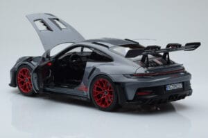 Porsche 911 992 GT3 RS Arctic Gris Pyro Rouge Norev 1:18 187350 Métal — image 5 sur 8