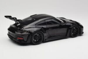 Porsche 911 992 GT3 RS Noir & Jantes Noires Concept Minichamps 1:18 911992003 Métal — image 3 sur 8