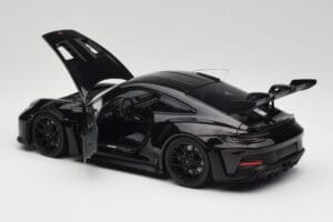 Porsche 911 992 GT3 RS Noir & Jantes Noires Concept Minichamps 1:18 911992003 Métal — image 5 sur 8