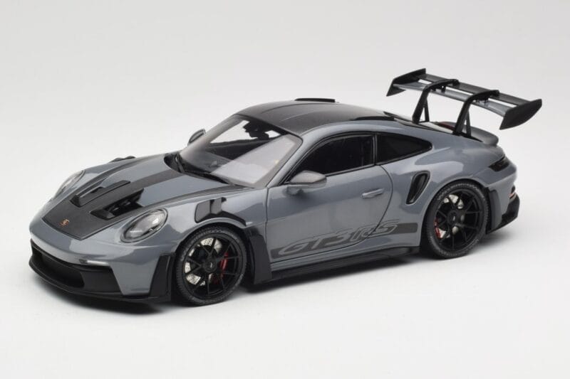 Porsche 911 992 GT3 RS Crayon Weissach Package & Black Wheels Minichamps 1:18 110062024 Métal