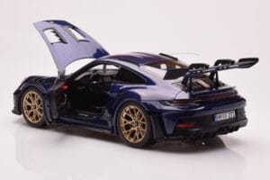 Porsche 911 992 GT3 RS Gentian Bleu Métallique Norev 1:18 187363 Métal — image 5 sur 8