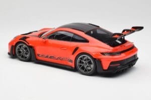 Porsche 911 992 GT3 RS Guards Orange & Jantes Argent Minichamps 1:18 911992002 Métal — image 5 sur 6