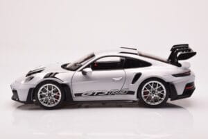 Porsche 911 992 GT3 RS Ice Gris Norev 1:18 187359 Métal — image 4 sur 8