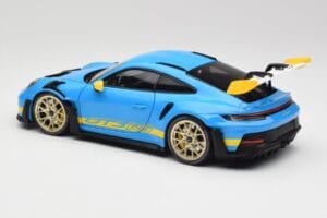 Porsche 911 992 GT3 RS Shark Bleu & Jaune Decor Concept Minichamps 1:18 911992001 Métal — image 7 sur 8