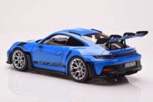 Porsche 911 992 GT3 RS Sharkblue Norev 1:18 187358 Métal — image 7 sur 8