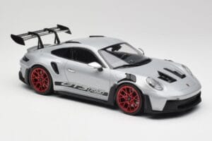 Porsche 911 992 GT3 RS Argent & Roues Rouges Minichamps 1:18 153062241 Métal — image 4 sur 6