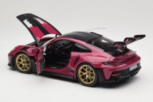 Porsche 911 992 GT3 RS Weissach Package Ruby Star Norev 1:18 187370 Métal — image 5 sur 8