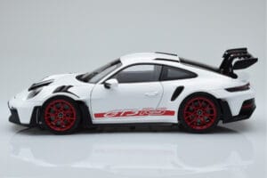 Porsche 911 992 GT3 RS Blanc Pyro Rouge Norev 1:18 187352 Métal — image 4 sur 8