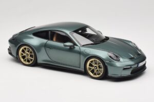 Porsche 911 992 GT3 Touring Package Malachite Green Metallic Norev 1:18 187382 Métal — image 6 sur 8
