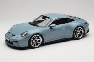 Porsche 911 992 S/T Meisenblau Norev 1:12 127550 Métal
