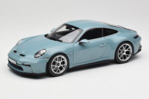 Porsche 911 992 S/T Meissen Blue Norev 1:18 187470 Métal