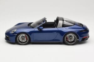 Porsche 911 992 Targa 4 GTS Blue Metallic Minichamps 1:18 155061060 Métal — image 3 sur 6