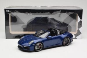 Porsche 911 992 Targa 4 GTS Blue Metallic Minichamps 1:18 155061060 Métal — image 6 sur 6