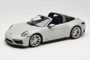 Porsche 911 992 Targa 4 GTS Gris Minichamps 1:18 155061064 Métal