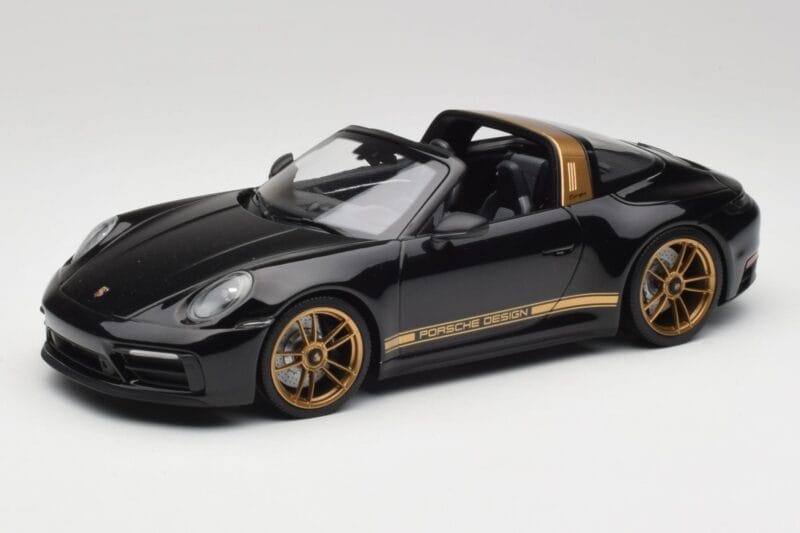 Porsche 911 992 Targa Porsche Design Noir & Or Concept Minichamps 1:18 PORSCHE001 Métal