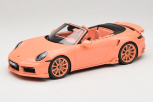 Porsche 911 992 Turbo S Cabriolet Brabus 900 Peetch GT Spirit 1:18 GT564 Résine