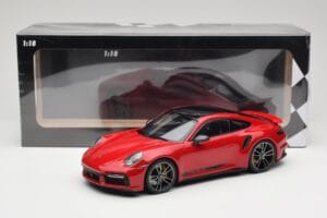 Porsche 911 992 Turbo S Rouge Minichamps 1:18 155069070 Métal — image 6 sur 6