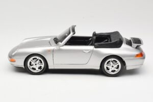 Porsche 911 993 Carrera Cabriolet Argent Bburago 1:18 18-12039 Métal — image 4 sur 8
