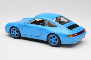 Porsche 911 993 Carrera Bleu Bburago 1:18 3060 Métal — image 7 sur 8