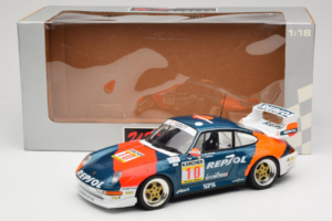 Porsche 911 993 GT2 #10 de Orleans / Saldana BPR Global GT Series 1996 UT Models 1:18 39632 Métal — image 8 sur 8