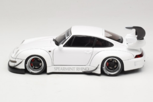 Porsche 911 993 RWB Blanc Gun Grey Wheels AUTOart 1:18 78150 Composite — image 4 sur 8