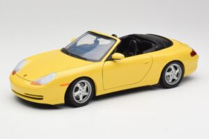 Porsche 911 996 Cabriolet Speed Jaune UT Models 1:18 27906 Métal
