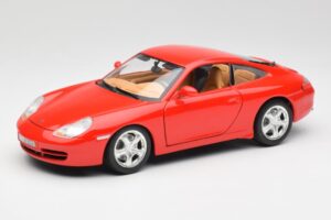 Porsche 911 996 Carrera 4 Rouge Bburago 1:18 30085 Métal